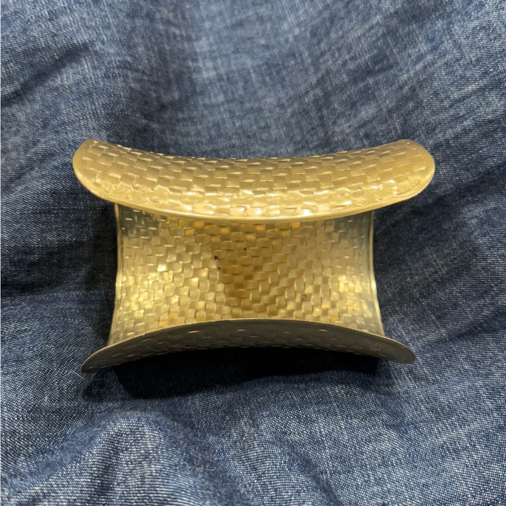 Vintage Gold Textured Cuff Bracelet - Picture 5 of 8